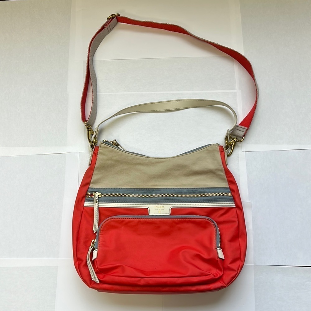 Fossil hobo shoulder and crossbody orange and tan textile bag 3 zipper closures